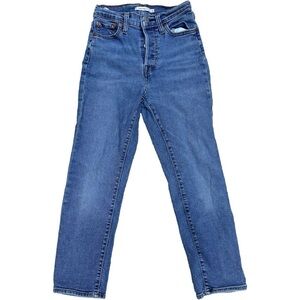 Levi’s Wedgie Straight Ankle Jeans